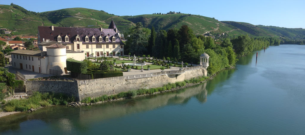 Château d'Ampuis, Côte du Rhône, Guigal